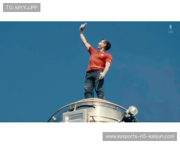 攀岩高手一只手登顶网友怀疑开挂